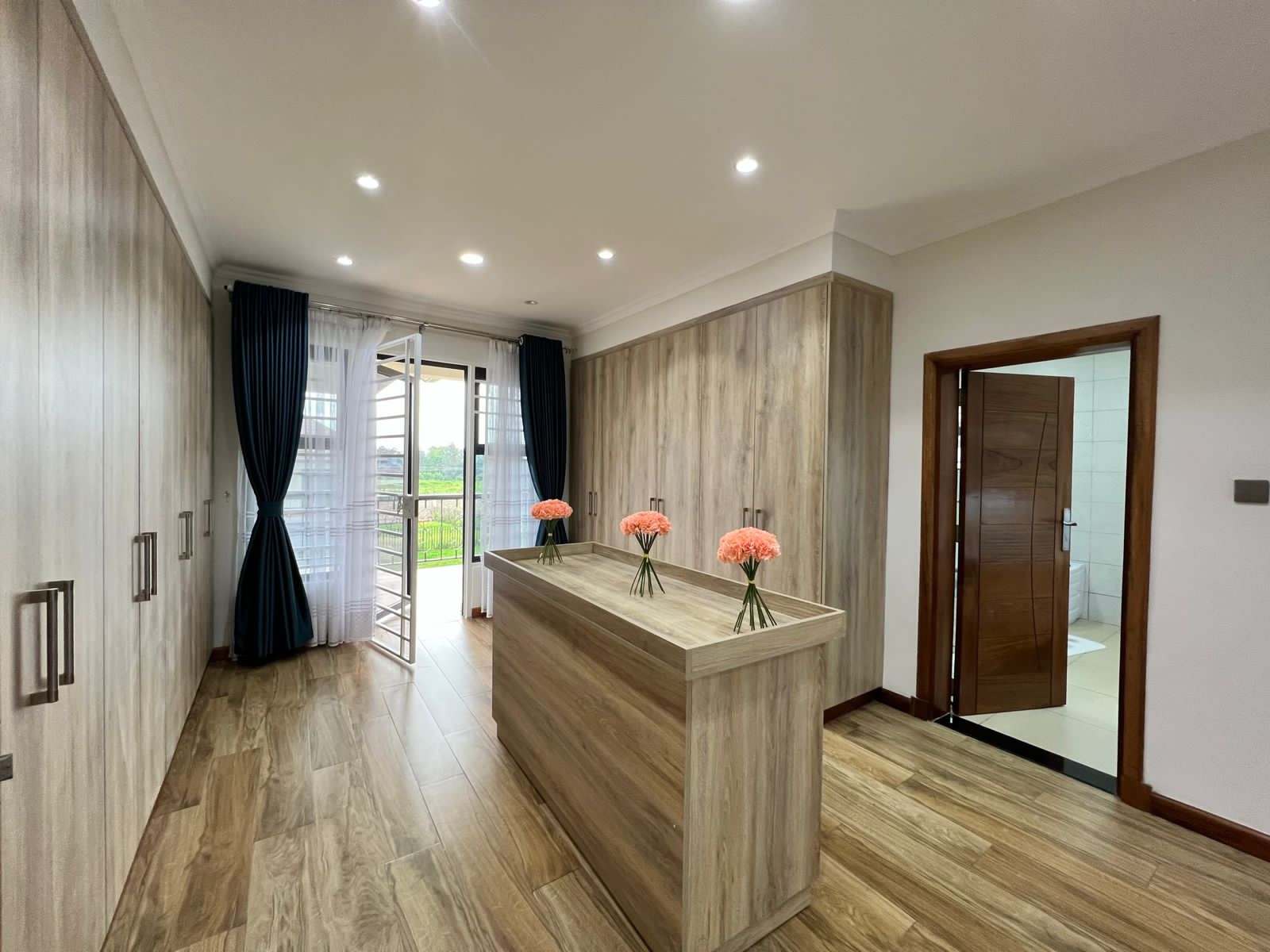 4-Bedroom+DSQ image 8