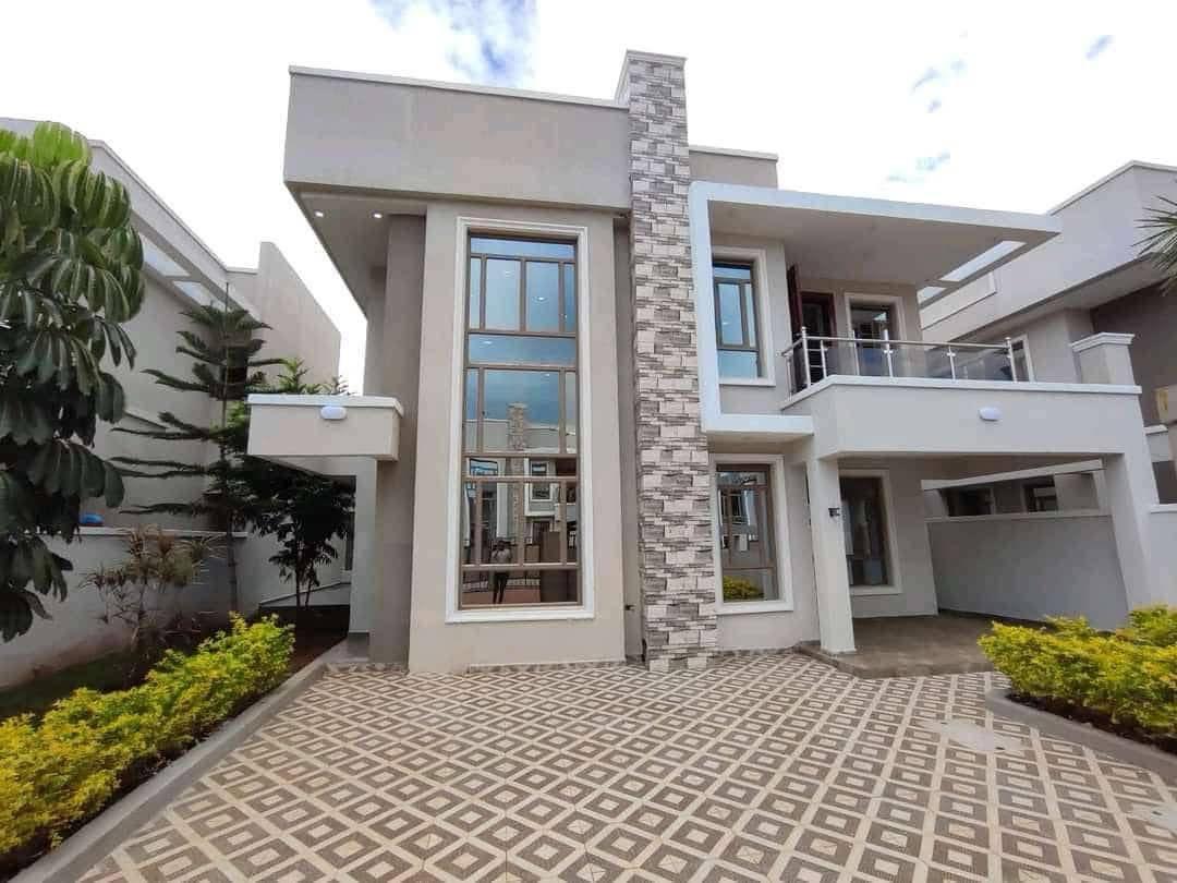 4 Bedroom plus DSQ image 6