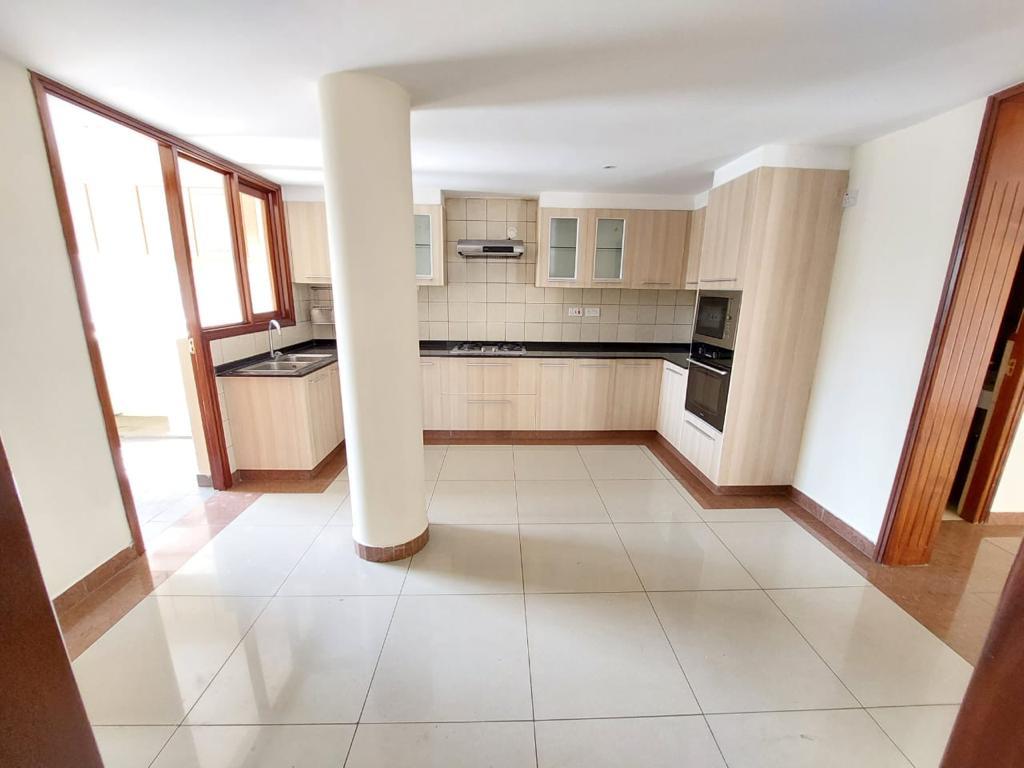 2-Bedroom image 7