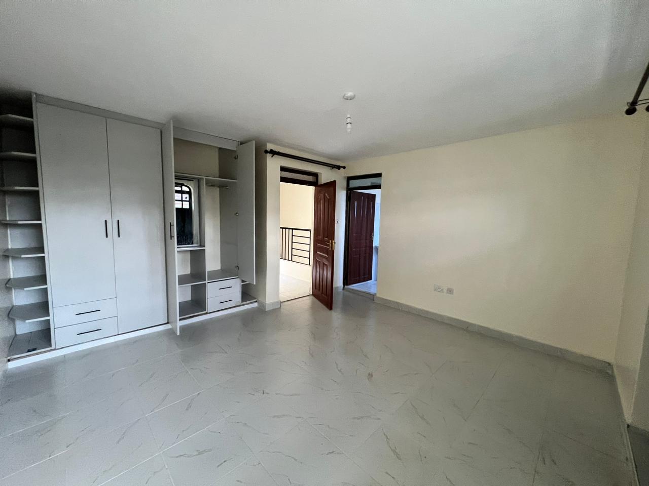 4-Bedroom image 2