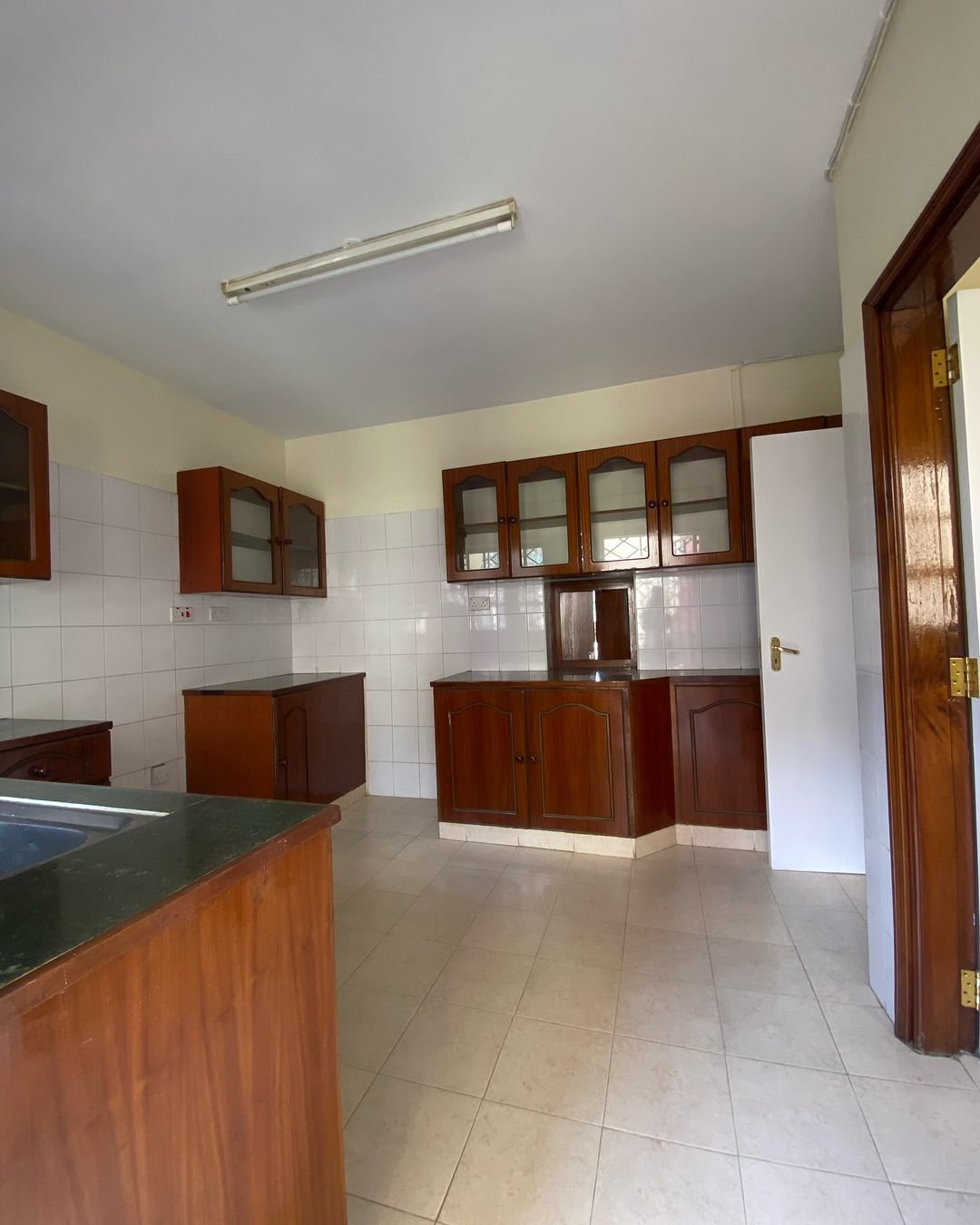 2-Bedroom image 9