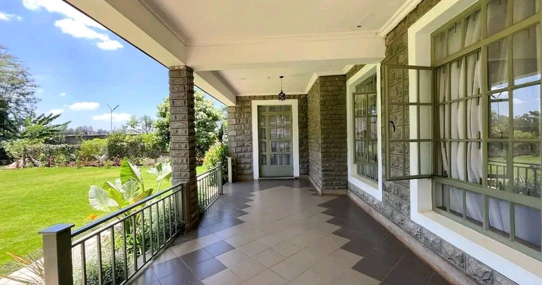 6 Bedroom Townhouse image 8