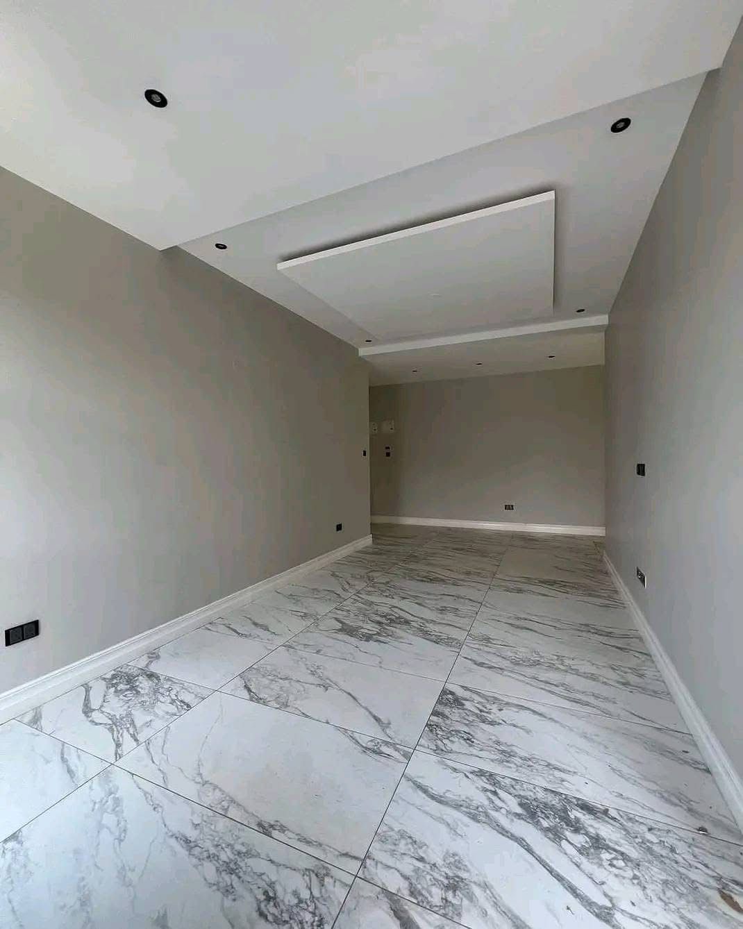 5 Bedroom and DSQ image 7