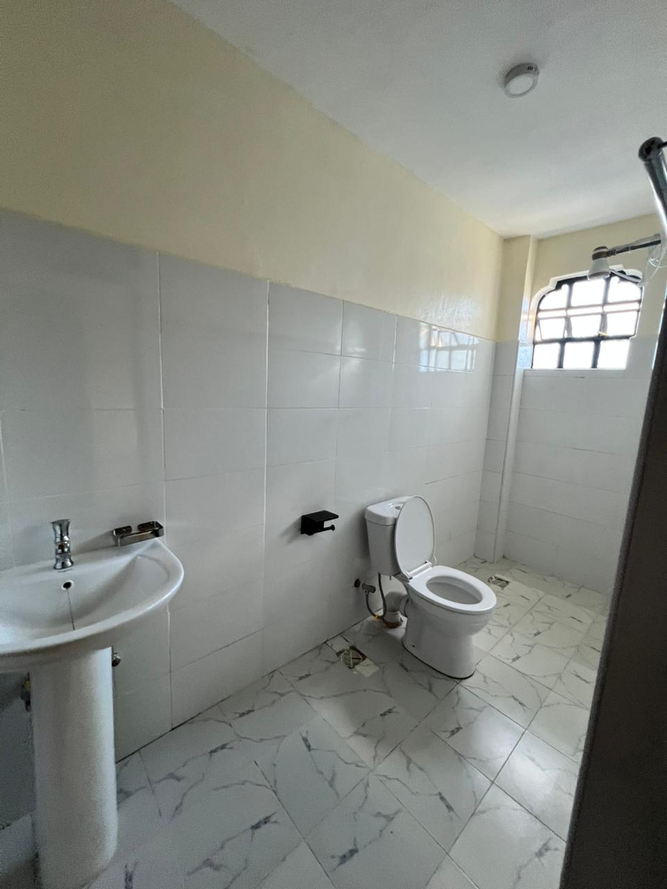 4-Bedroom image 4