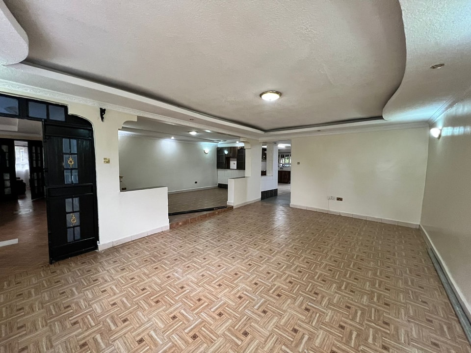 3-Bedroom image 4
