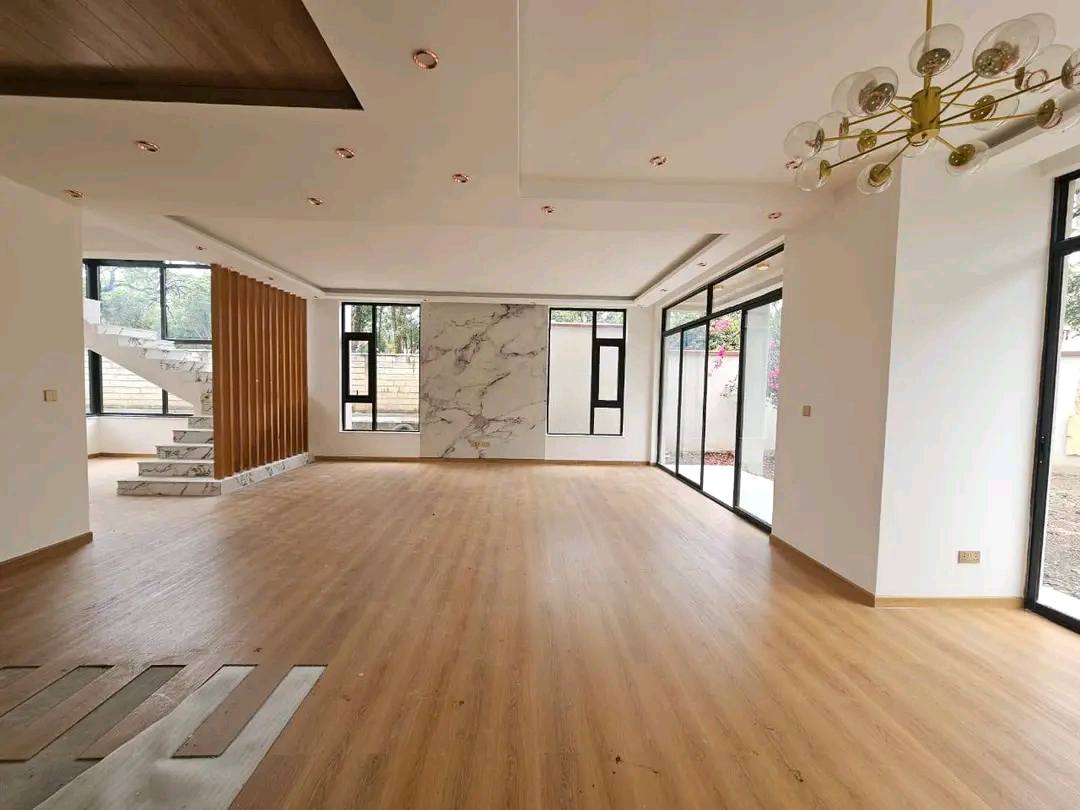 5-Bedroom and DSQ image 5