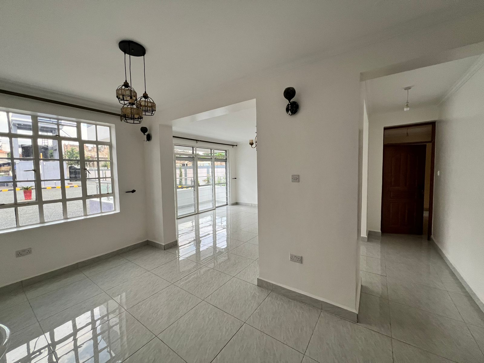 3-bedroom semi-Apartment image 4