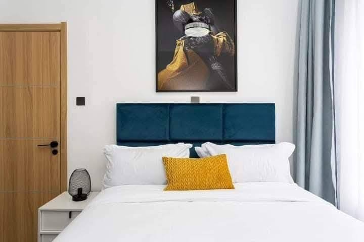 2 Bedroom image 3