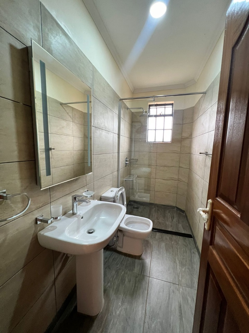 5-Bedroom+DSQ image 9