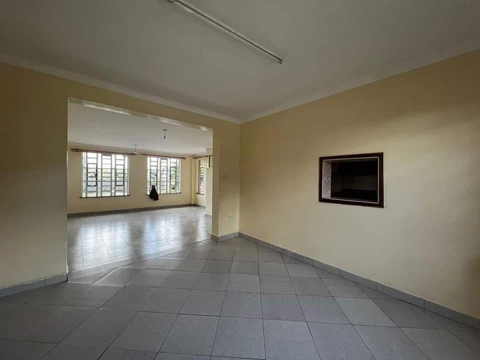 magnificent 4 bedroom house in Membley Estate image 9