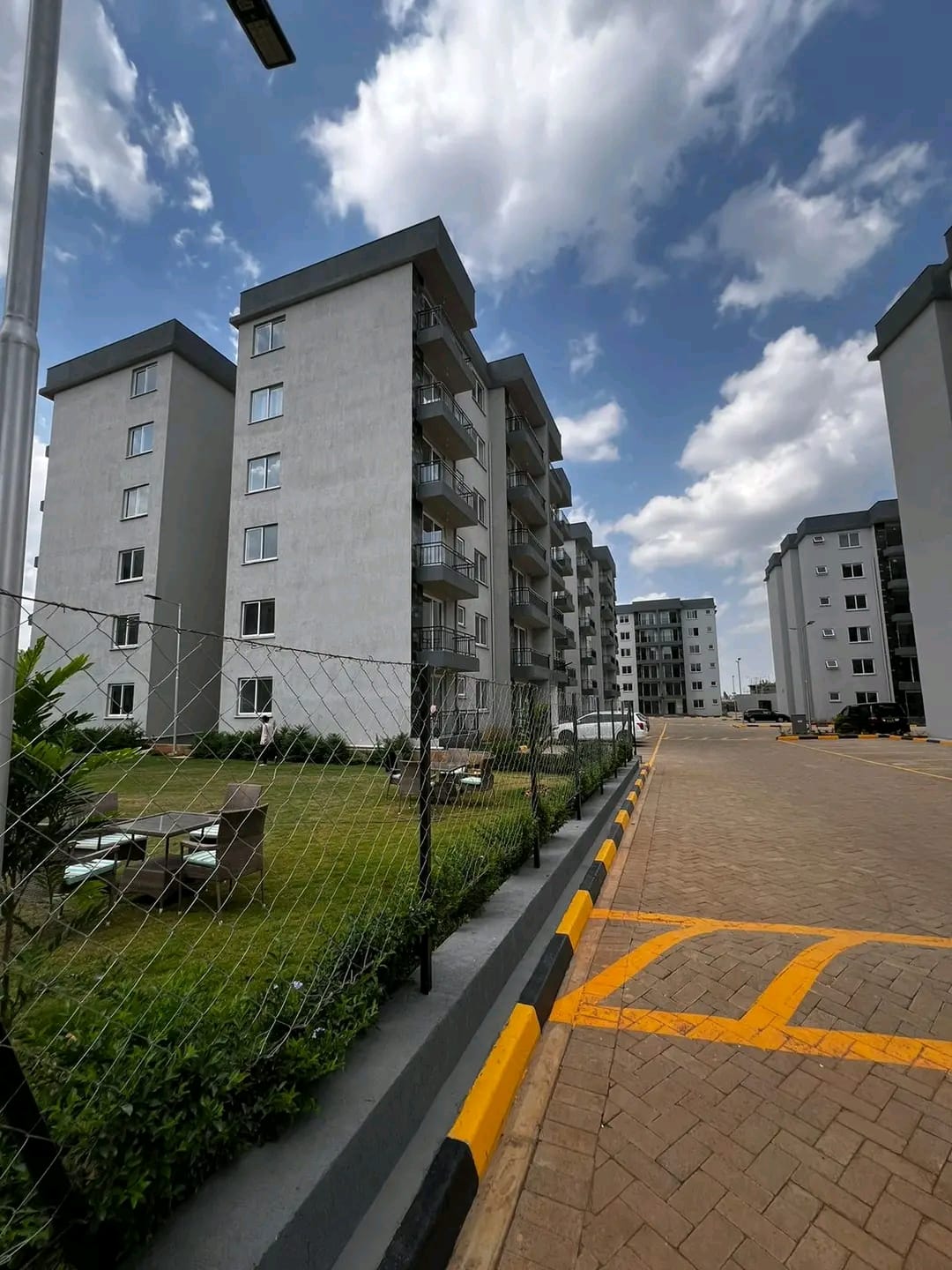 2-bedroom image 7