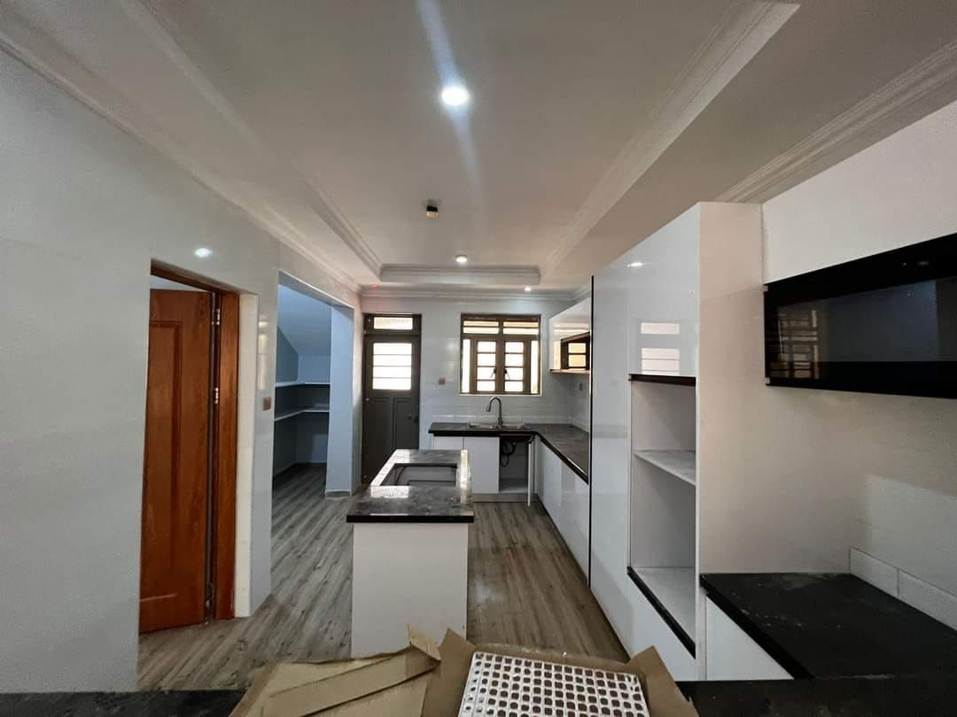 4-Bedroom+DSQ image 3