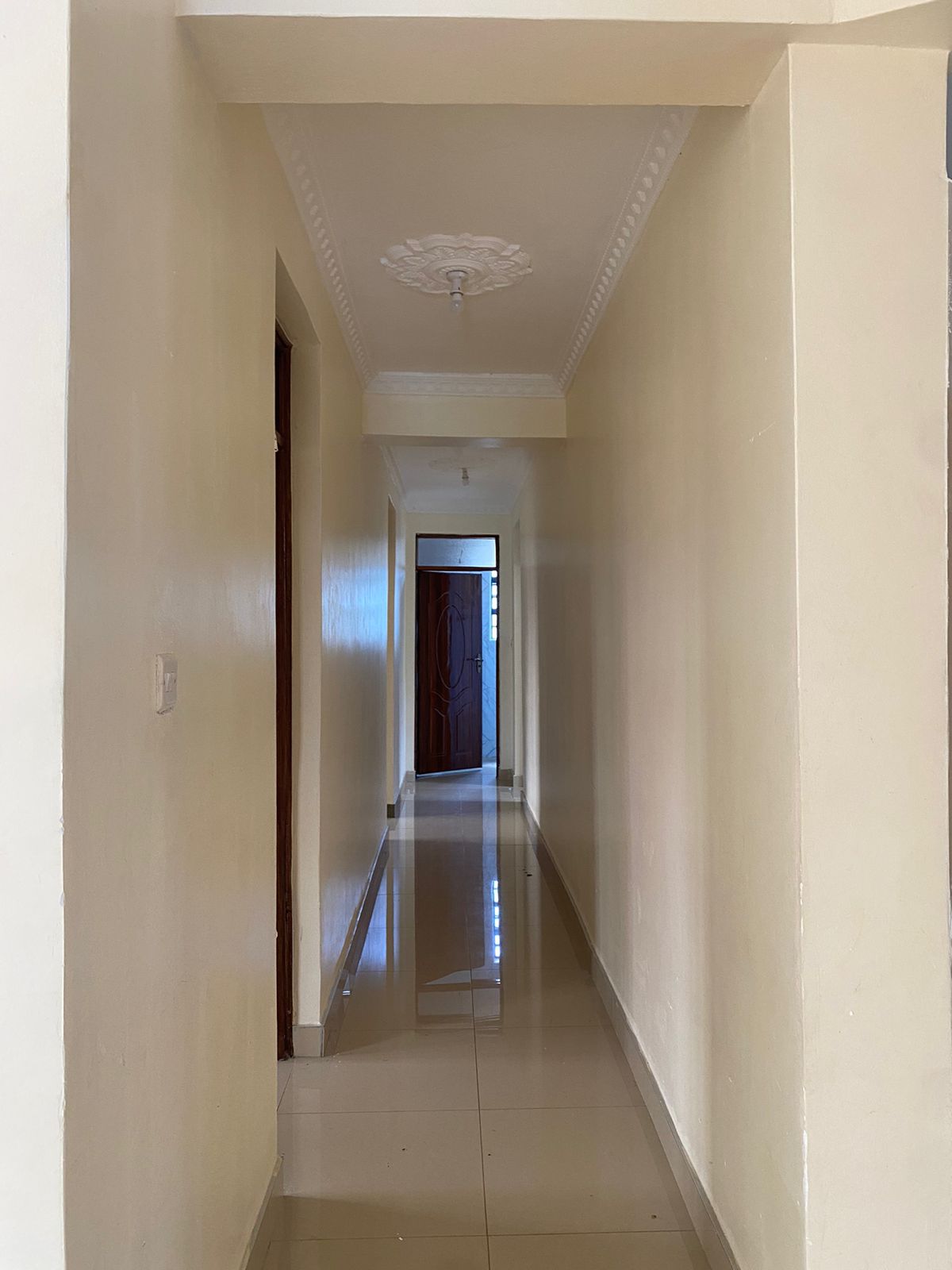 4-Bedroom image 4