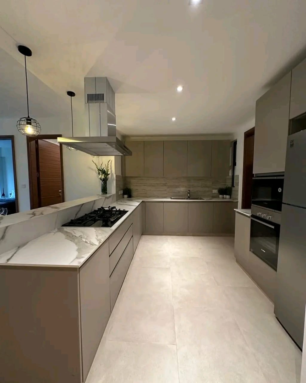 1-Bedroom image 4